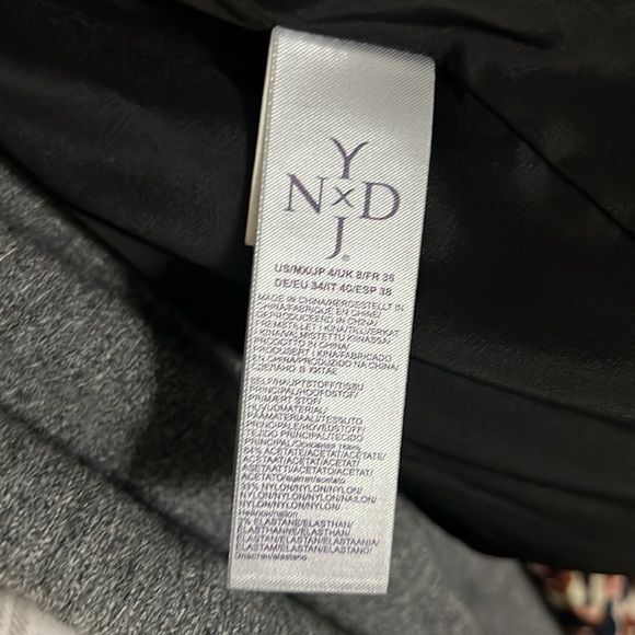 NYDJ Black Silky Tuxedo style open Front Blazer NWT size 4 - Picture 8 of 9